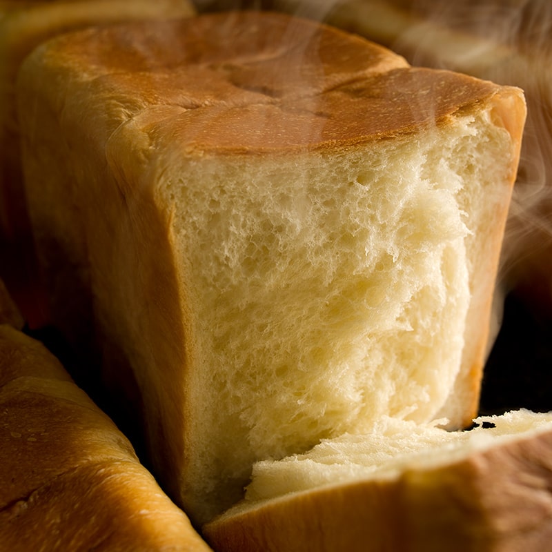 【送料込み】ルタオビスクのごちそうセット～北海道生クリーム食パン～