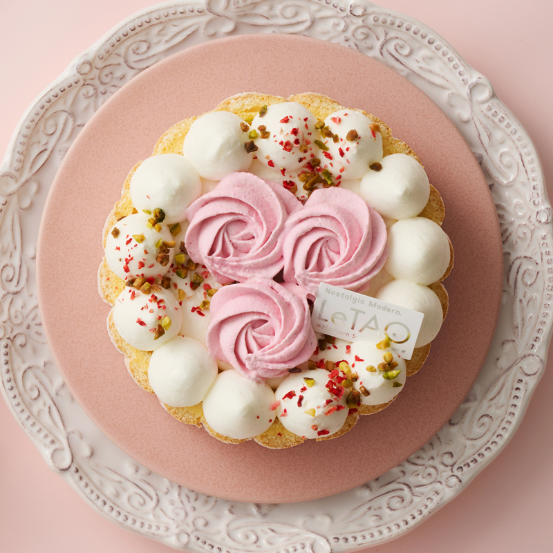 フラワーピンクブーケと選べる季節のケーキ