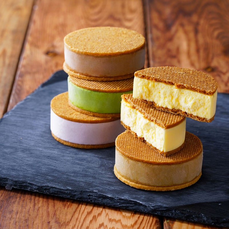 【送料込み】サブレグラッセ 10個入とブーケカード