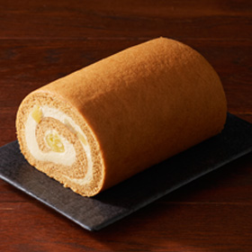 ほうじ茶とおいものロールケーキ