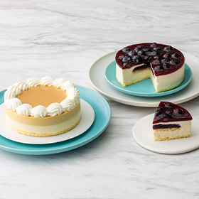 キャラメルとブルーベリーのケーキペア