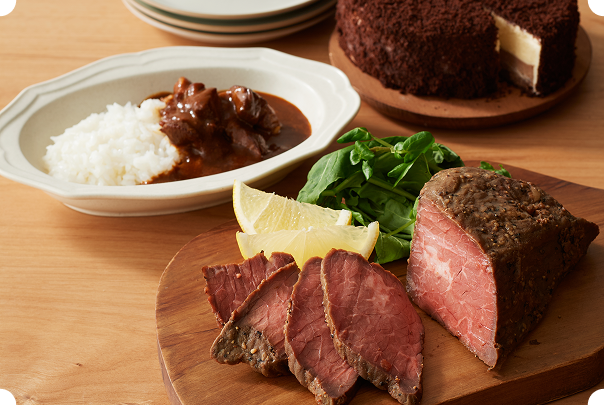 デリカセットの画像 ケーキ カレー ローストビーフ